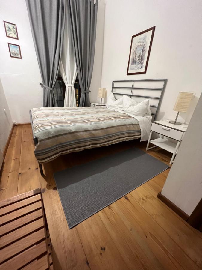 Studio Apartments Centro Storico Via Manno Каляри Екстериор снимка